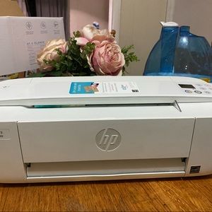hp DeskJet 3772